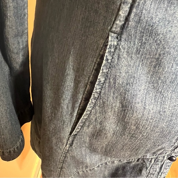 Mingel Jean Button down Dress. Collar with draw string. Size medium. - Picture 4 of 6